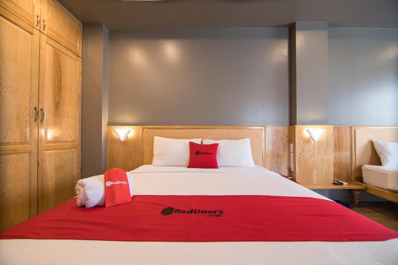 Reddoorz Plus Near Secc Hô Chi Minh-Ville Extérieur photo